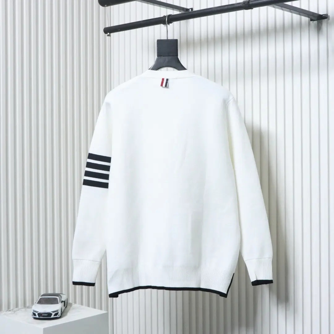 Tom Brown Wollstrickjacke, vorne kürzer und hinten länger – Bild 2