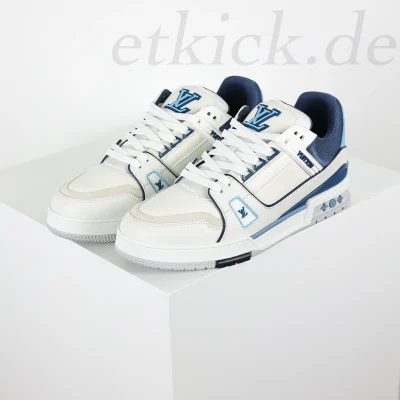 Trainer Sneaker Niedrige Sneaker in Blau und Weiß