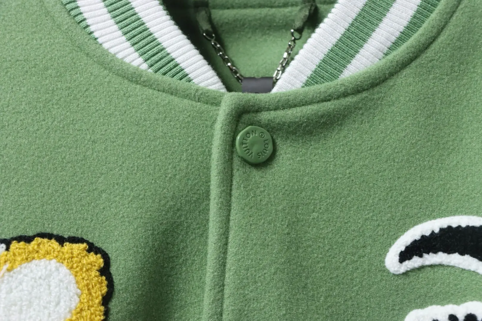 Zhang Zai bestickte Patchwork-Baseballjacke – Bild 5