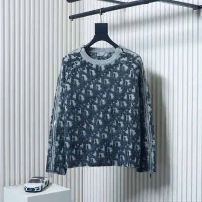 monogrammierter Jacquard-Strickpullover mit Reißverschluss Top