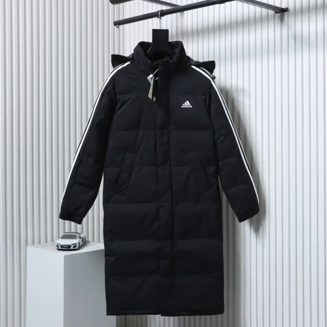 Adidas lange Daunenjacke