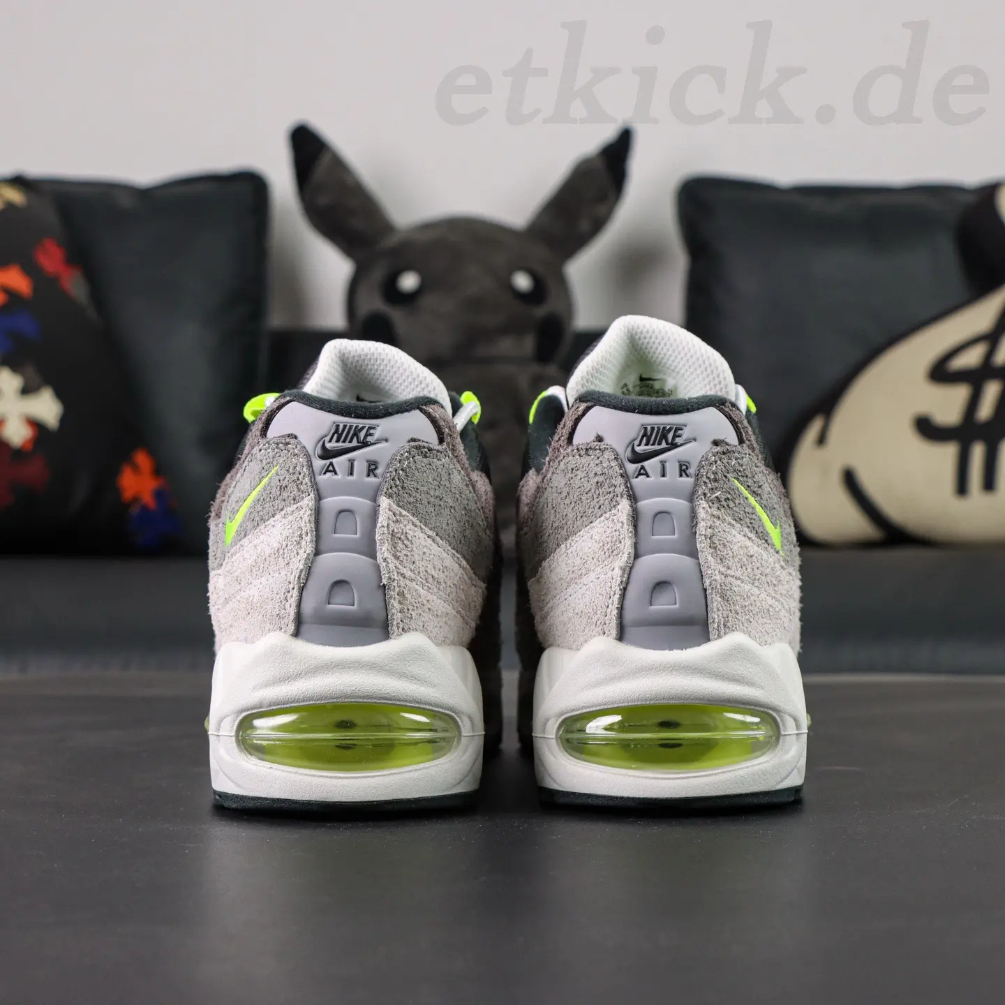 Air Max 95 Big Bubble OG „Reverse Neon“ in Schwarz und Grau – Bild 6