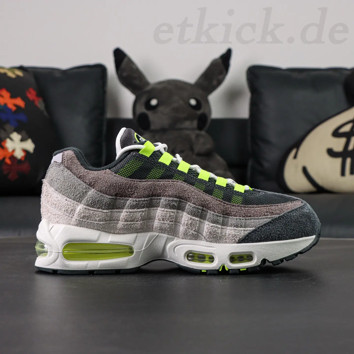 Air Max 95 Big Bubble OG „Reverse Neon“ in Schwarz und Grau – Bild 5