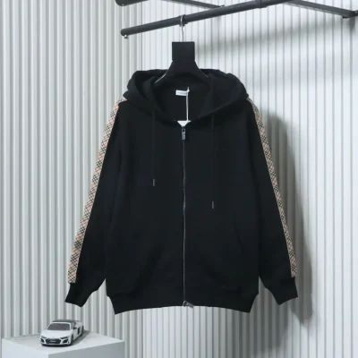 Kapuzenjacke mit gesticktem Warhorse-Logo, Reißverschluss und Gurtband