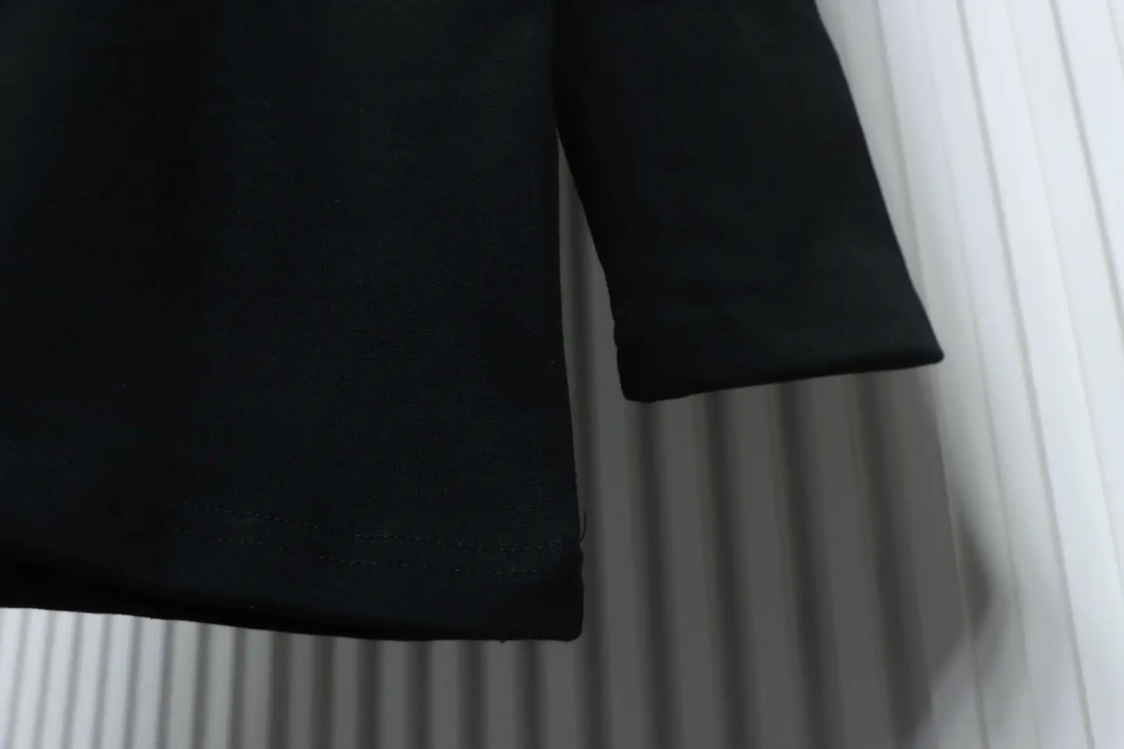 Kariertes Langarmshirt mit Kriegspferde-Muster – Bild 6