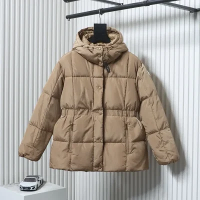 Moncler Agneux Square Stepp-Daunenjacke mit Kapuze