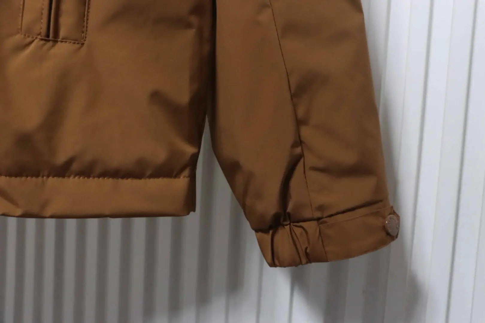 Moncler Epine Daunenjacke mit kurzem Stehkragen – Bild 7