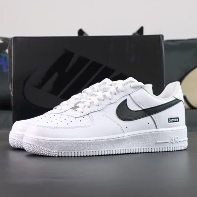 Nike x Sup.1reme Air Force 1 Low SP Weiß