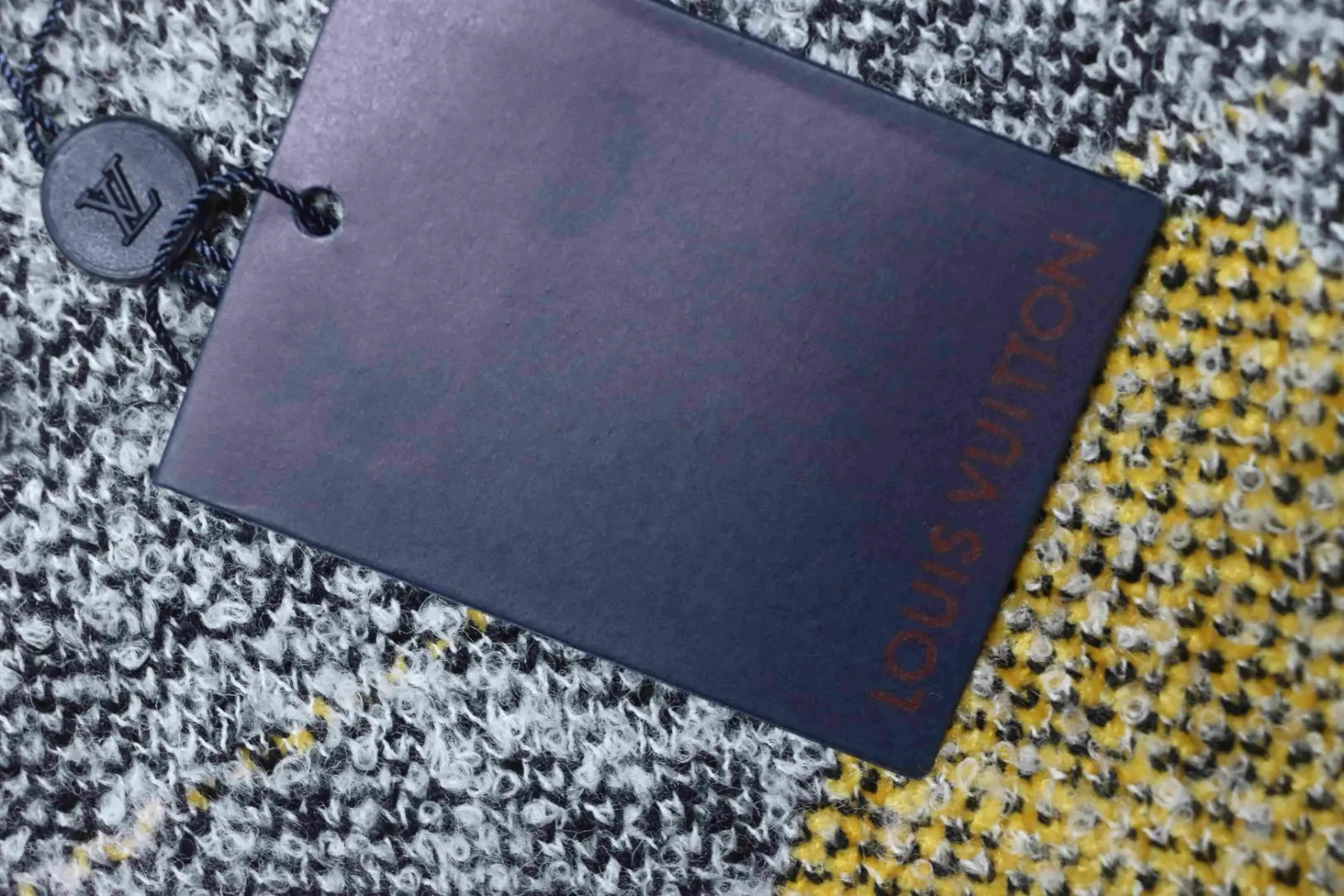 Strickpullover mit Schachbrettmuster und geometrischer Struktur – Bild 8