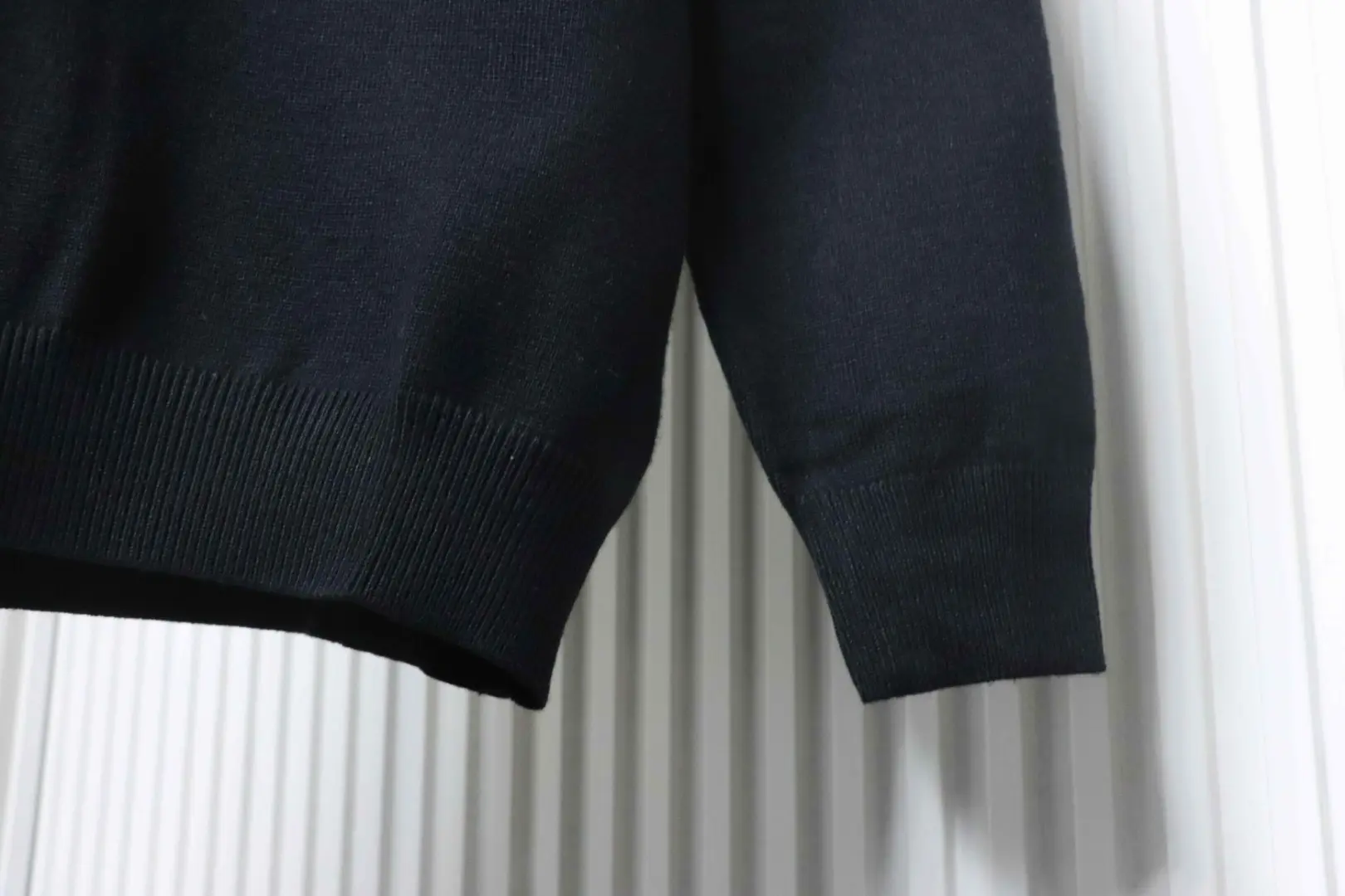 Strickpullover mit floralem Stickmuster – Bild 5