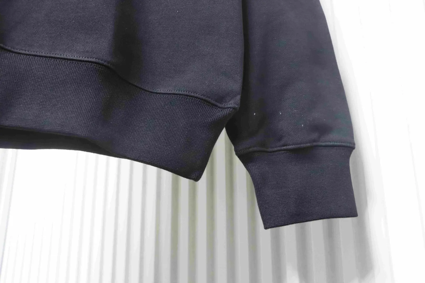 Sweatshirt mit Schaumstoffdruck auf Vorder- und Rückseite und Rundhalsausschnitt M-XXL – Bild 9