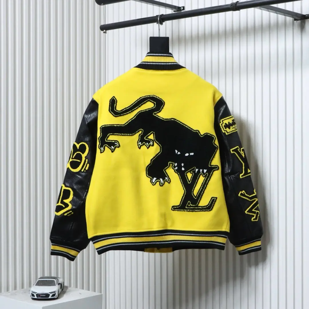 Tyler-Kollaboration Baseballjacke aus Frottee mit Blumenmuster und Stickerei – Bild 2