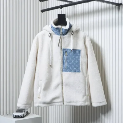 monogrammierte Denim-Patchwork-Shearling-Jacke