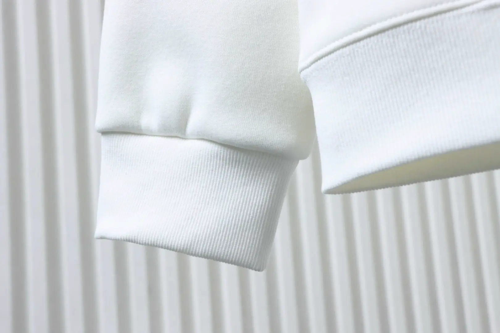 Balenciaga 25FW Badge Hoodie – Bild 5