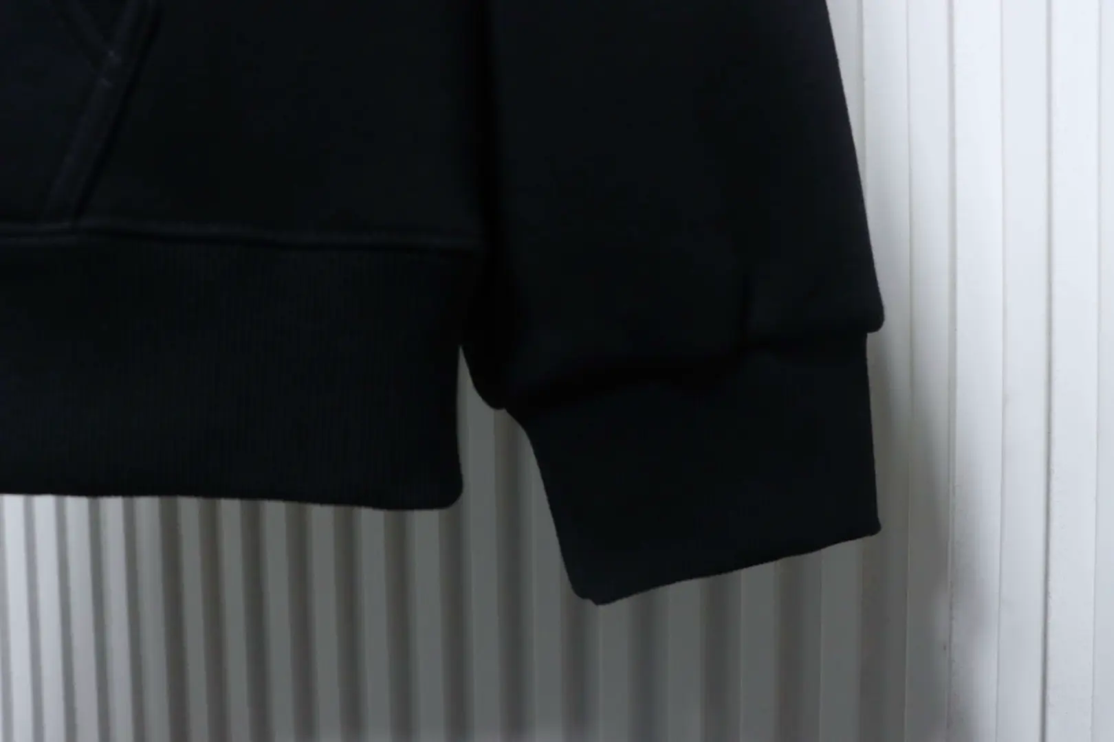 Balenciaga 25FW Crown Hoodie – Bild 8