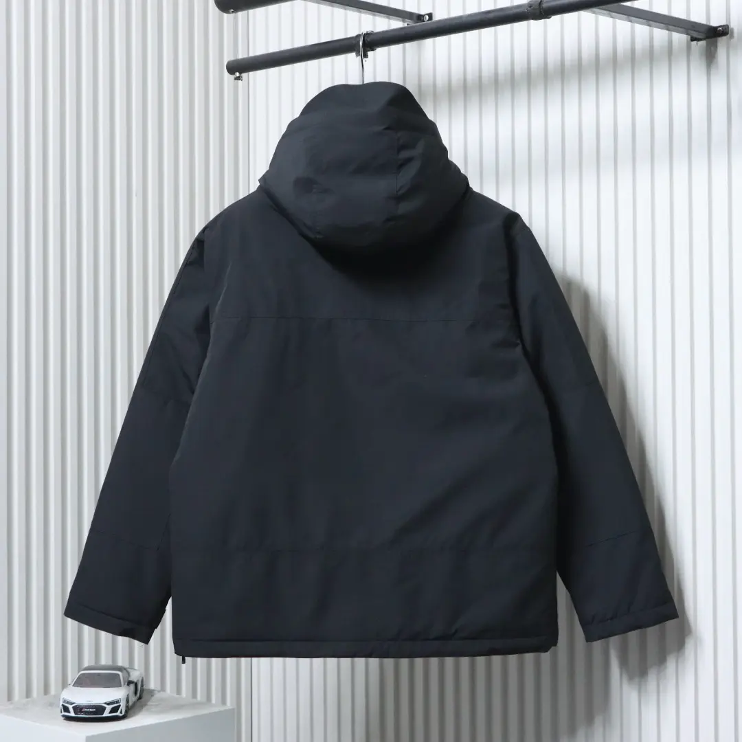 Ralph Lauren Daunenjacke mit Kapuze und gesticktem Logo – Bild 13