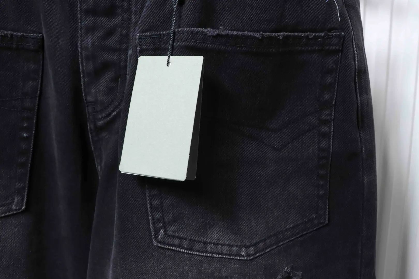 Balenciaga 24SS Neue Jeans mit umgedrehten Taschen – Bild 11