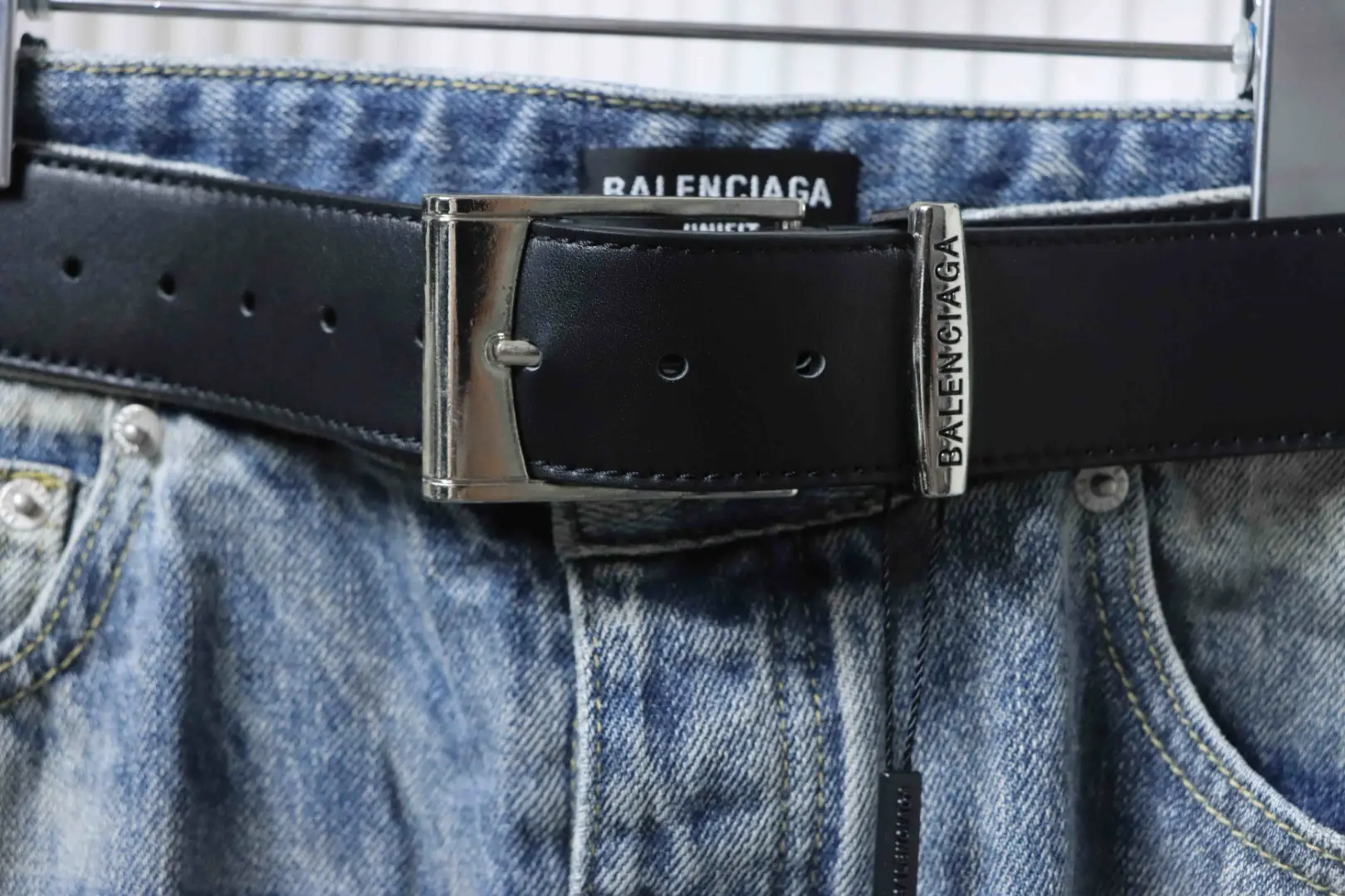 Balenciaga 25SS gewaschene Used-Jeans – Bild 5