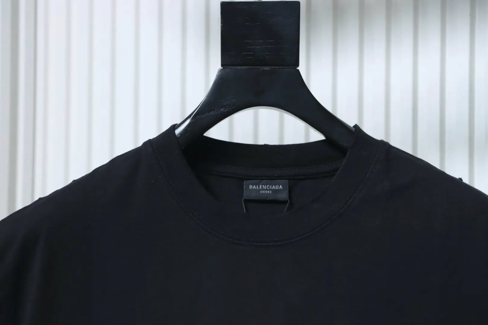 Balenciaga Pigelle Nightscape Limited Edition Washed Ripped Kurzarm-T-Shirt – Bild 3