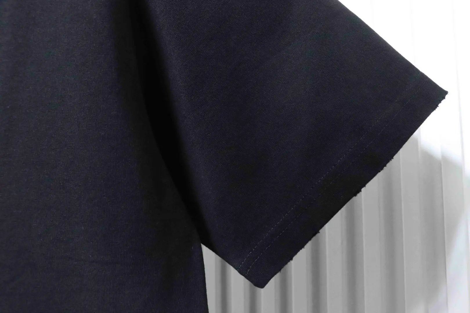 Balenciaga Pigelle Nightscape Limited Edition Washed Ripped Kurzarm-T-Shirt – Bild 5