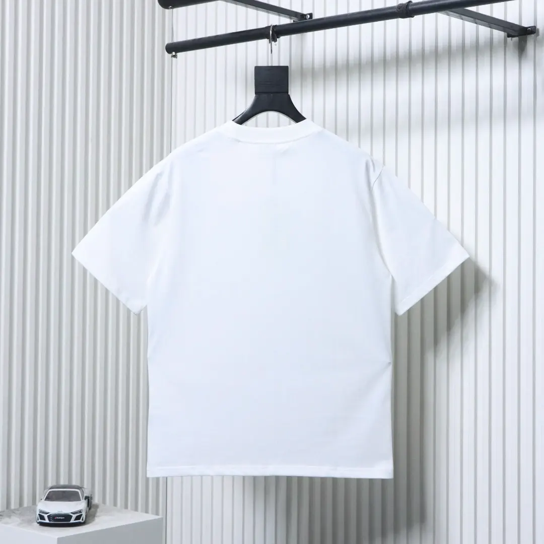 Baumwoll-T-Shirt mit Distelmuster und kurzen Ärmeln – Bild 6