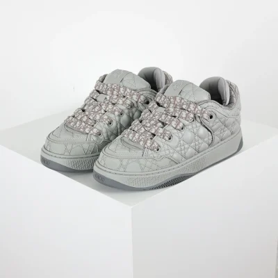 ERL x D10R B9S Leder-Sneaker mit Cannage-Muster und floraler Stickerei