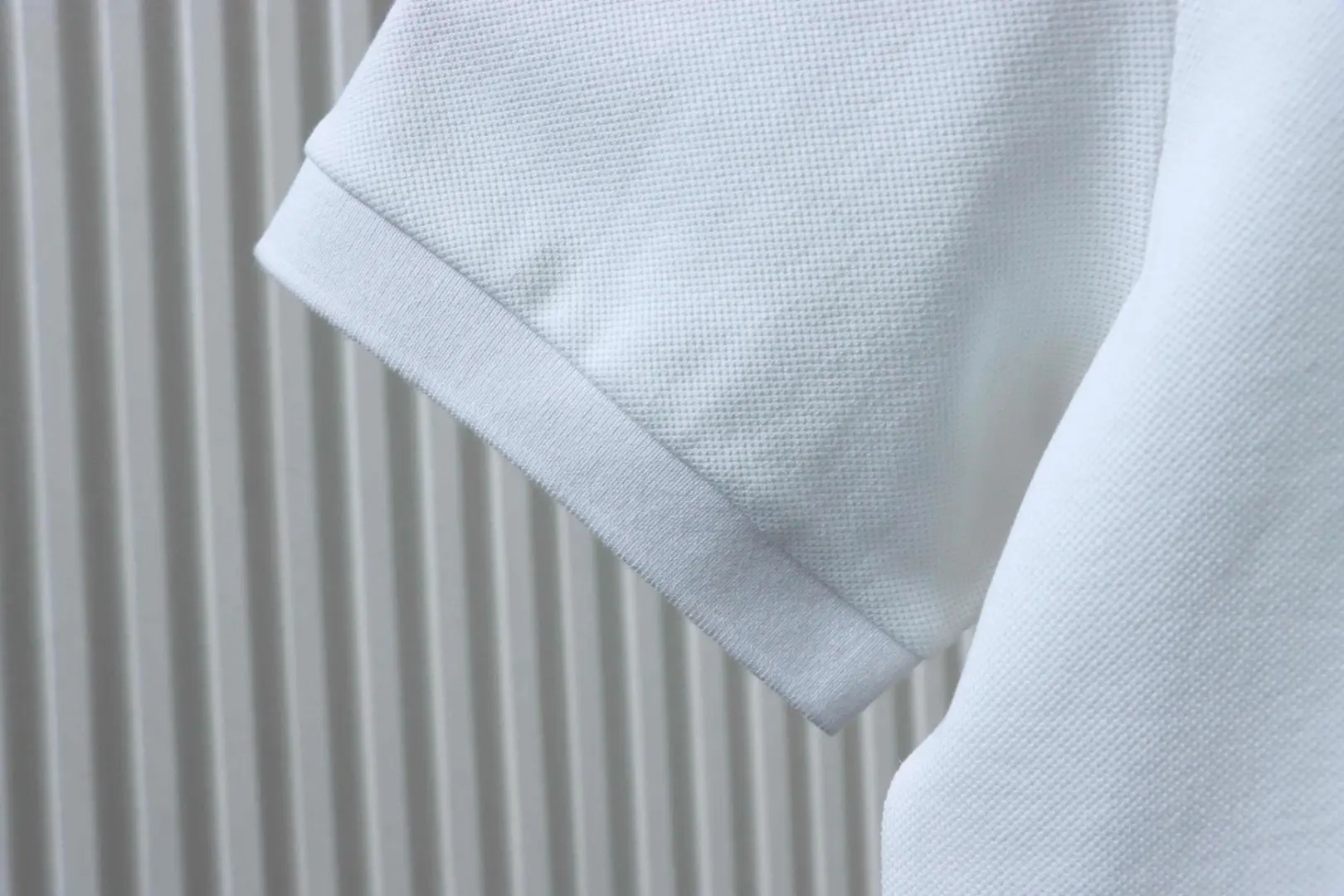 Kurzarm-Poloshirt mit Doppel-F-Metalllogo M-XXL – Bild 8