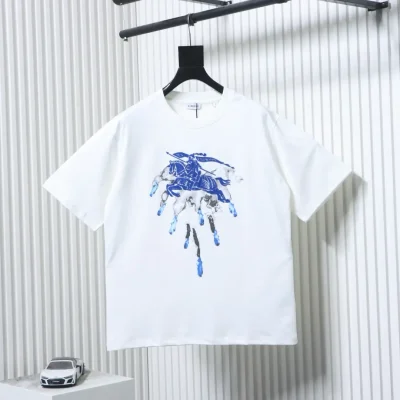 Kurzarm-T-Shirt mit Zahnbürstenstickerei und Spritzmuster von Warhorse