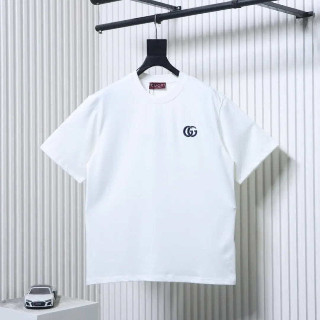 Kurzarm-T-Shirt mit gesticktem Doppel-G-Logo – Bild 13