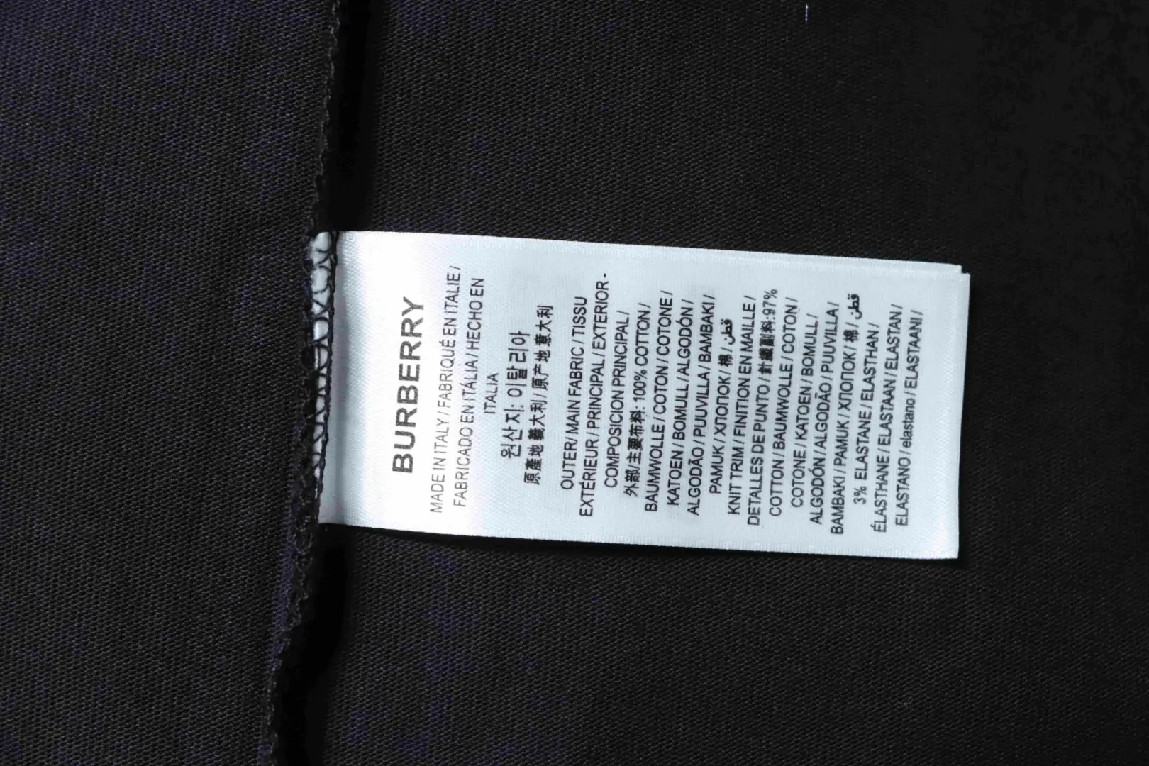 Kurzarm-T-Shirt mit gesticktem Ritter- und Pferdelogo – Bild 11