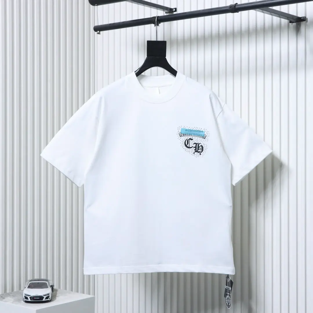 Kurzarm mit Strasssteinen und Hufeisenmuster – Bild 11