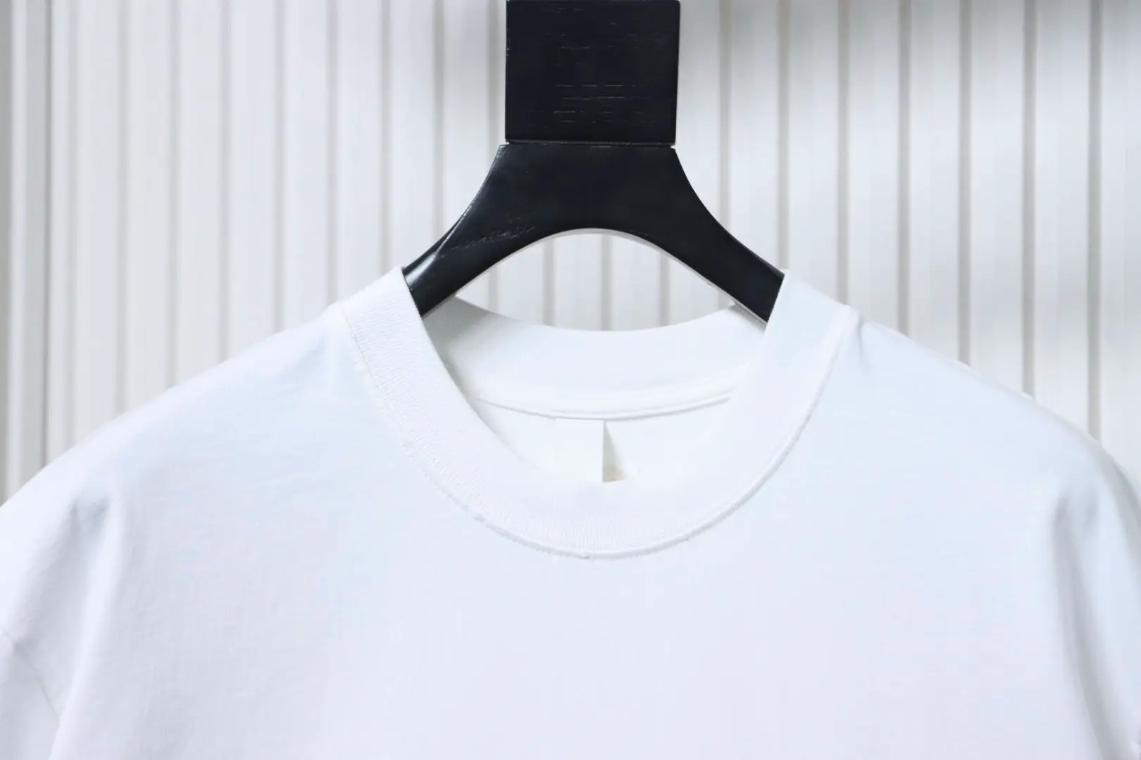 Kurzarmhemd mit Lederetikett im Kreuzmuster – Bild 3