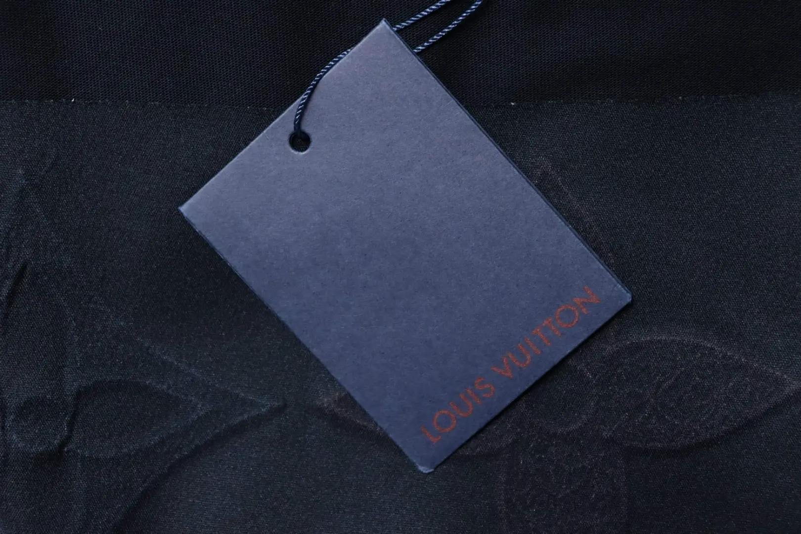 Kurzarmhemd mit dreidimensionaler Logostickerei – Bild 9