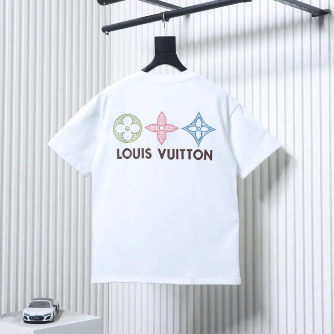 Kurzarmhemd mit dreidimensionaler Logostickerei – Bild 12