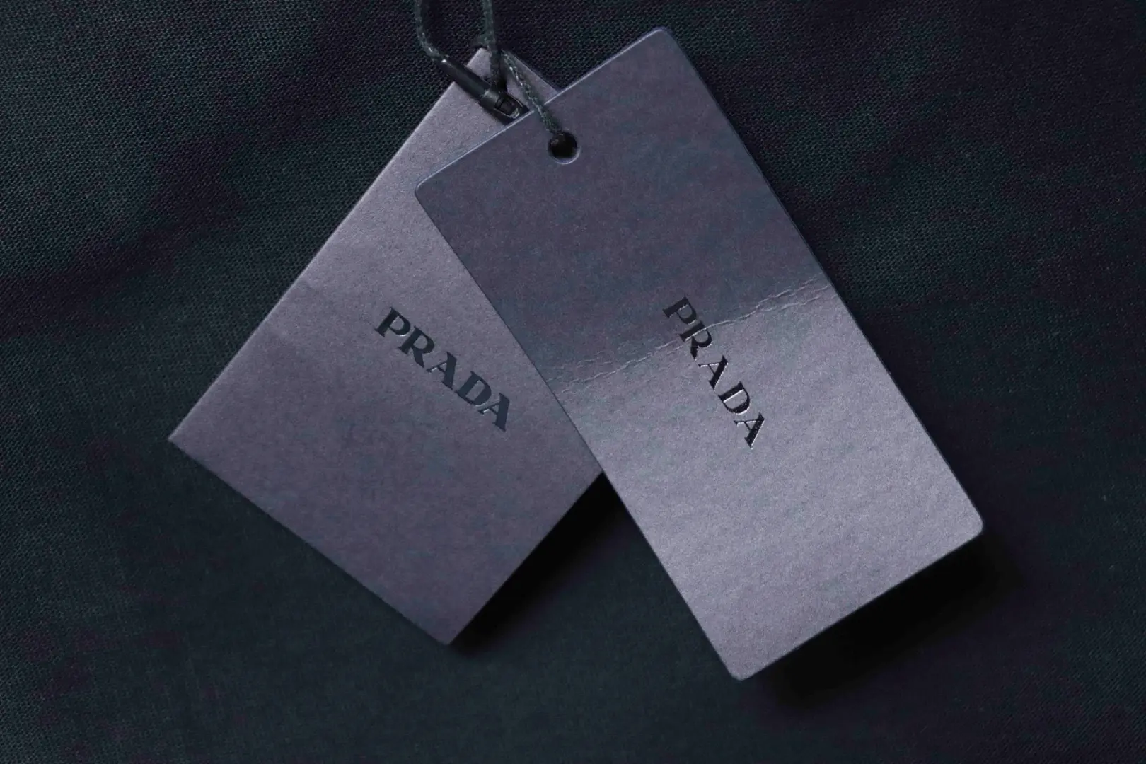 Kurzarmhemd mit klassischem Dreieckslogo – Bild 11