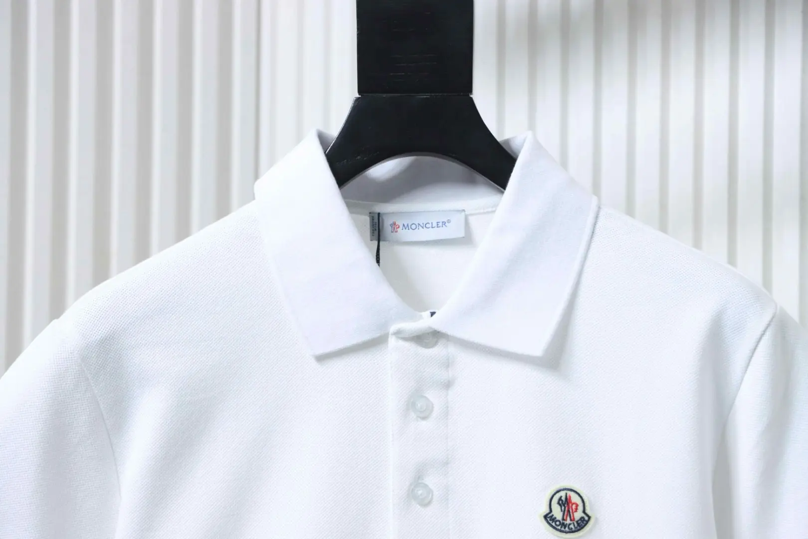 Moncler Klassisches Kurzarm-Poloshirt mit Brustlogo M-XXL – Bild 3