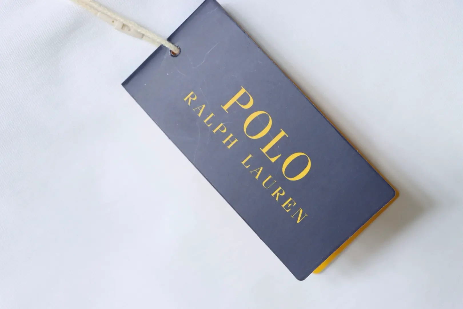 Ralph Lauren Klassisches, besticktes Kurzarm-T-Shirt mit Pony-Logo – Bild 9