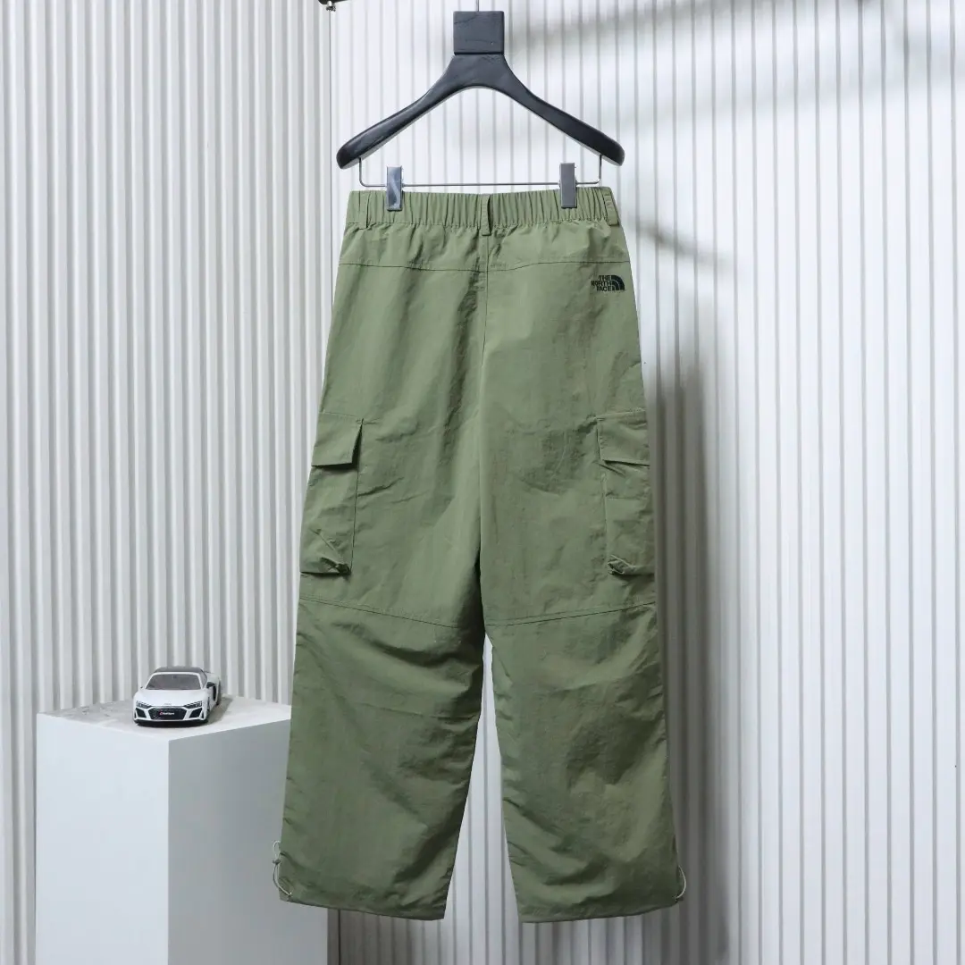 TNF Loose-Fit Cargo-Hose aus Webstoff – Schnelltrocknend – Bild 12