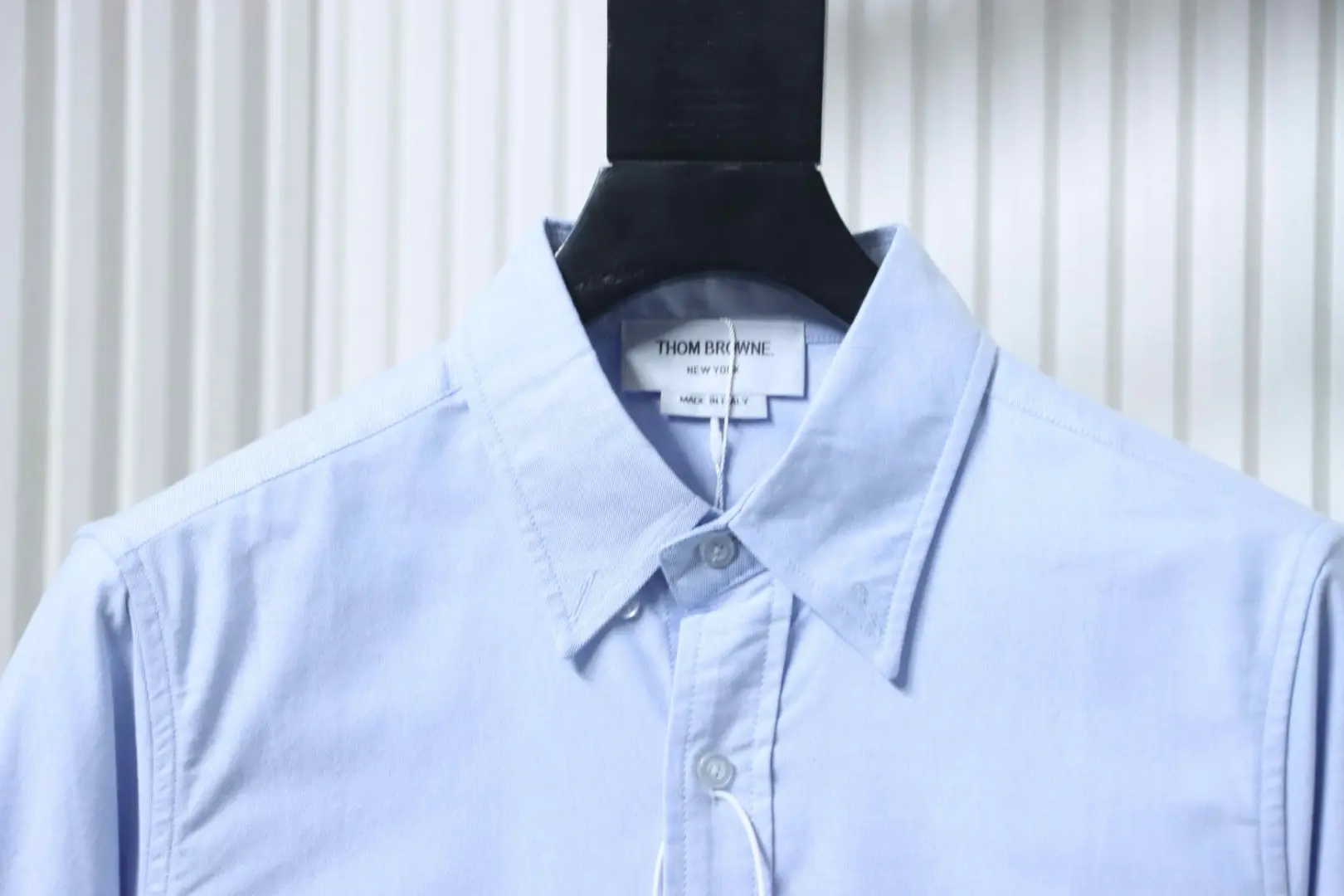 Tom Browne TB Langarmhemd mit doppelten Ärmeln und Farbblockmuster – Bild 3