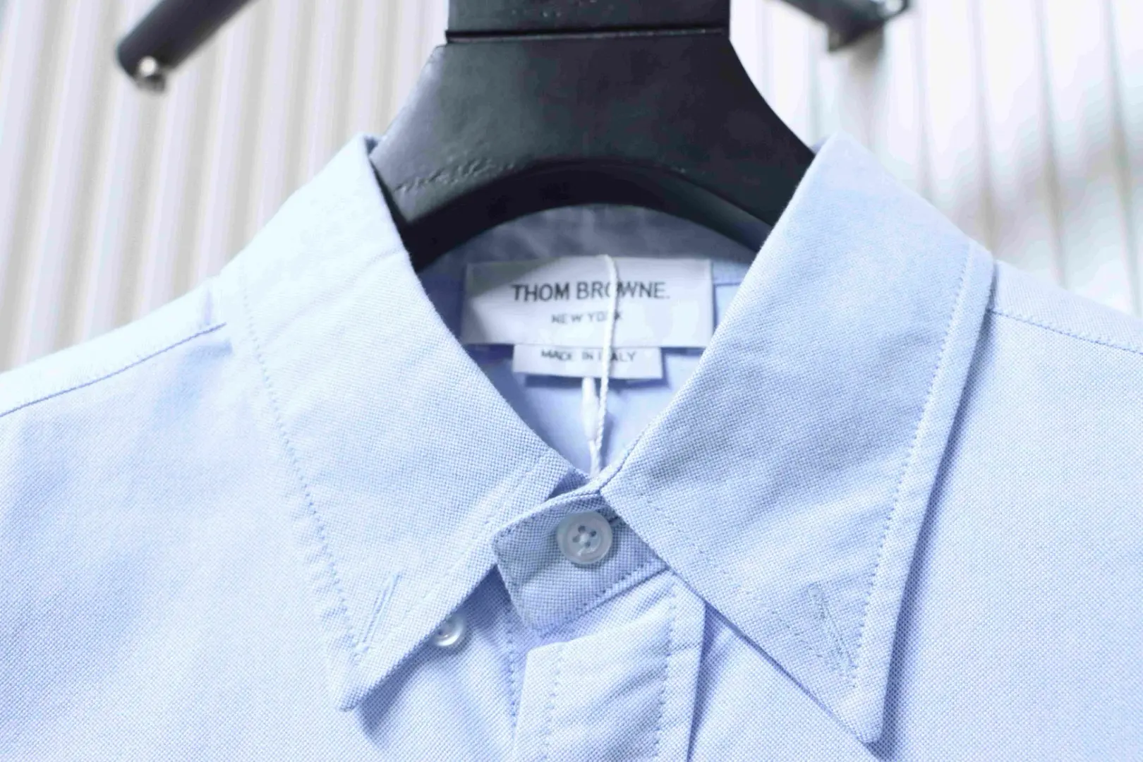 Tom Browne TB Langarmhemd mit doppelten Ärmeln und Farbblockmuster – Bild 5