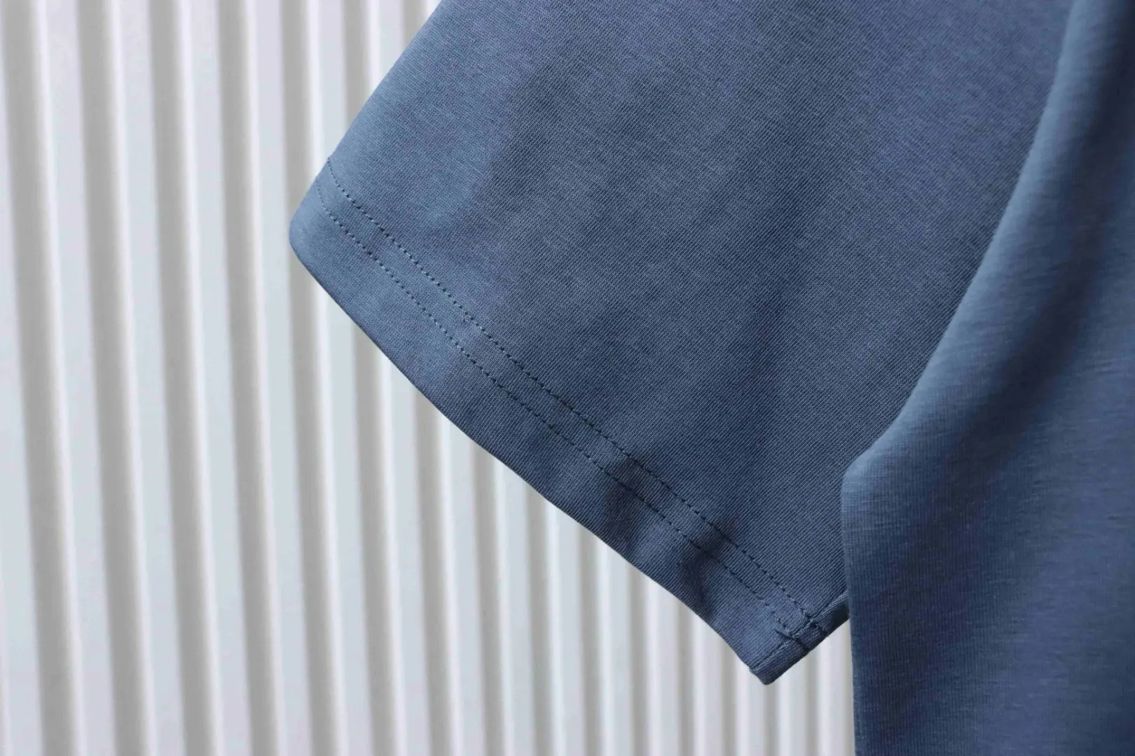 Und Hylton Nel Kollaborations-Slogan Besticktes Kurzarm-T-Shirt – Bild 8