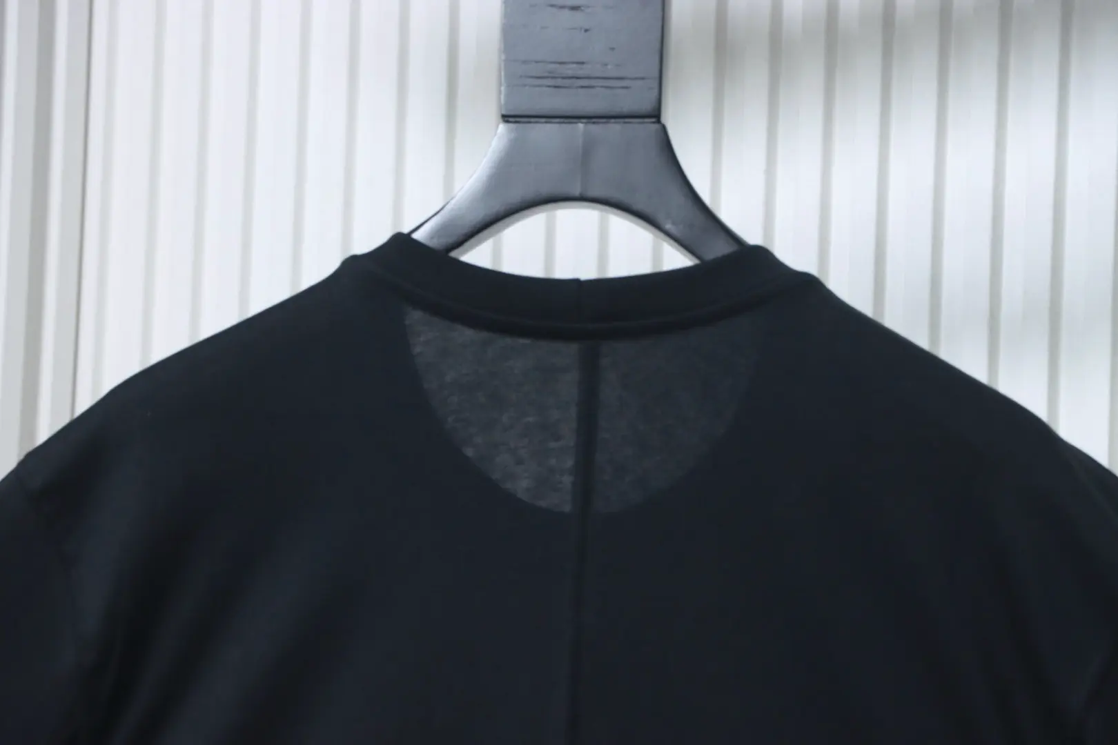 Vitmons neues Kurzarm-T-Shirt mit klassischem Pentagramm-Logo im RO-Stil – Bild 4