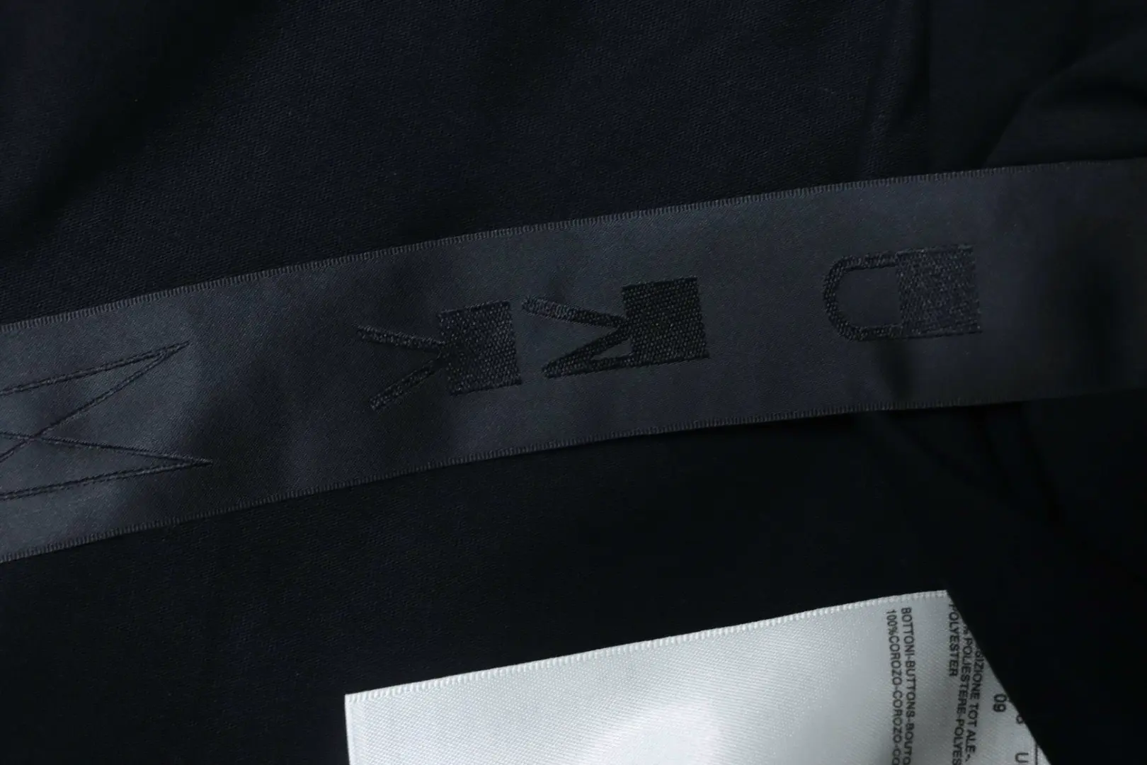 Vitmons neues Kurzarm-T-Shirt mit klassischem Pentagramm-Logo im RO-Stil – Bild 7