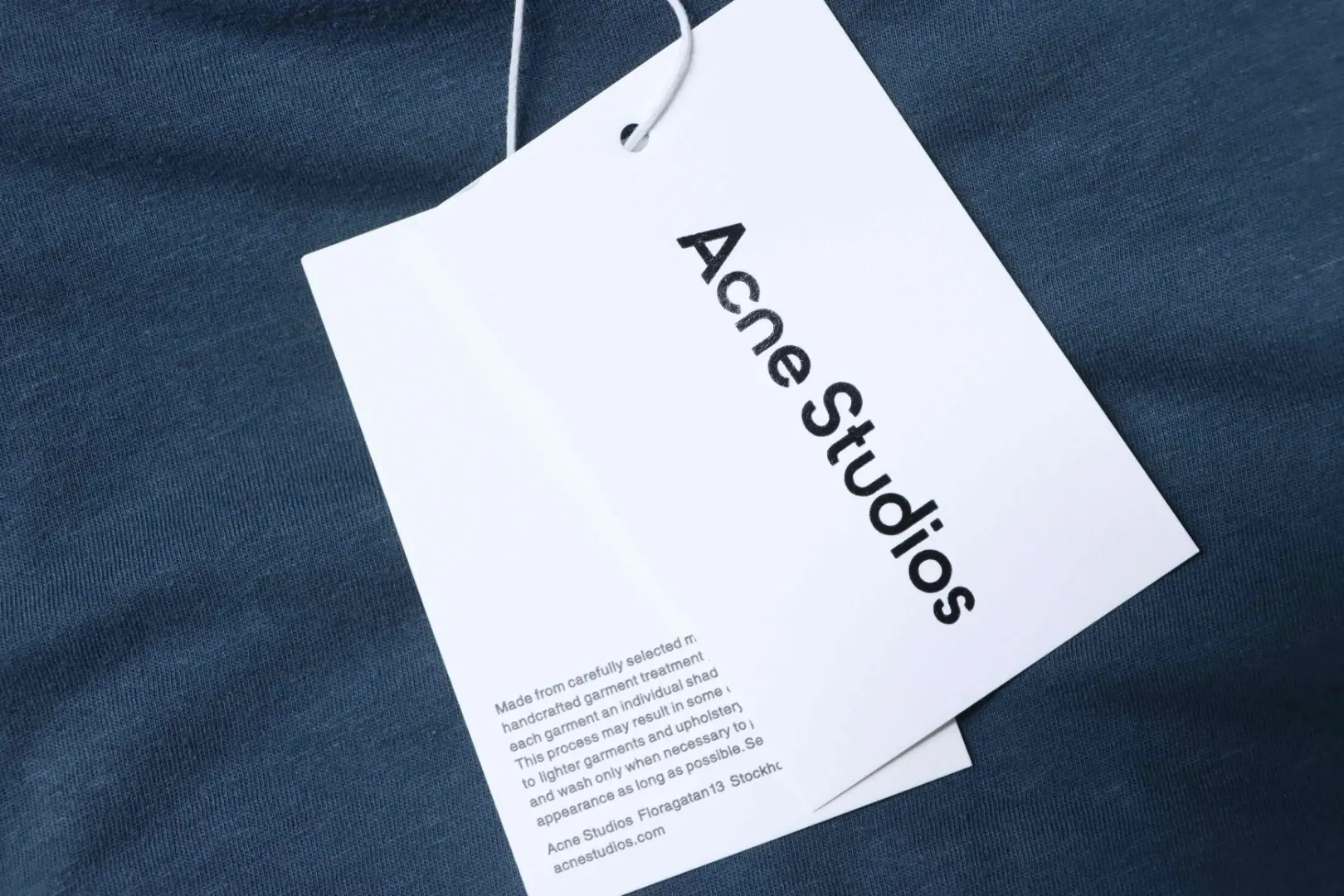 AS 25ss 1996 Langarmshirt mit gesprenkeltem Buchstabenprint – Bild 10