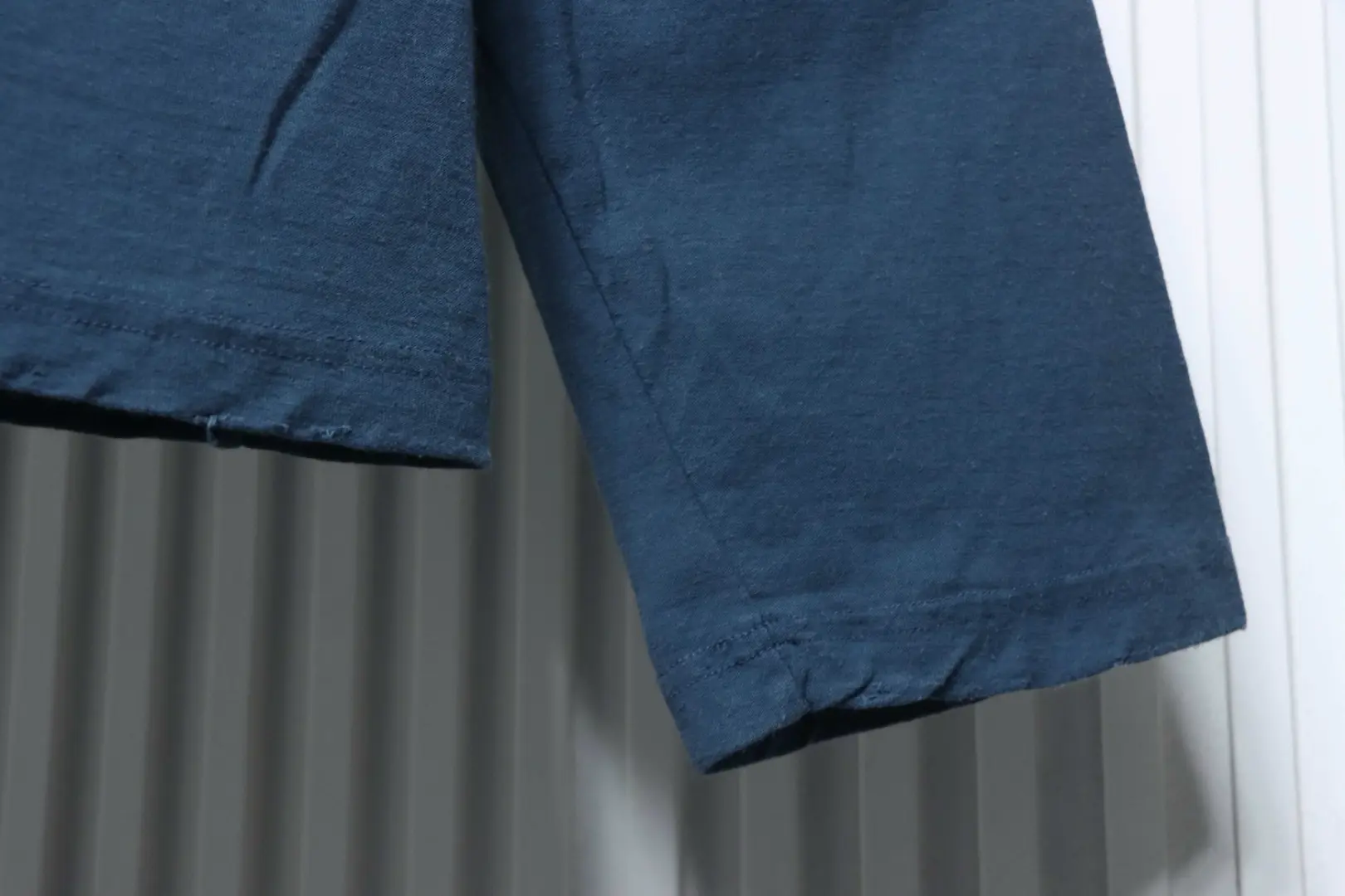 AS 25ss 1996 Langarmshirt mit gesprenkeltem Buchstabenprint – Bild 6