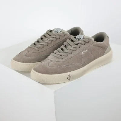 B101 Low-Top-Sneaker Braun