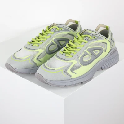 B30 Countdown Tech Sneaker in Grün und Grau