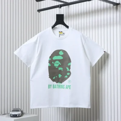 BAPE T-Shirt mit kurzem Arm, Macaron-Farben, großem Ape-Head & Schriftzug-Print