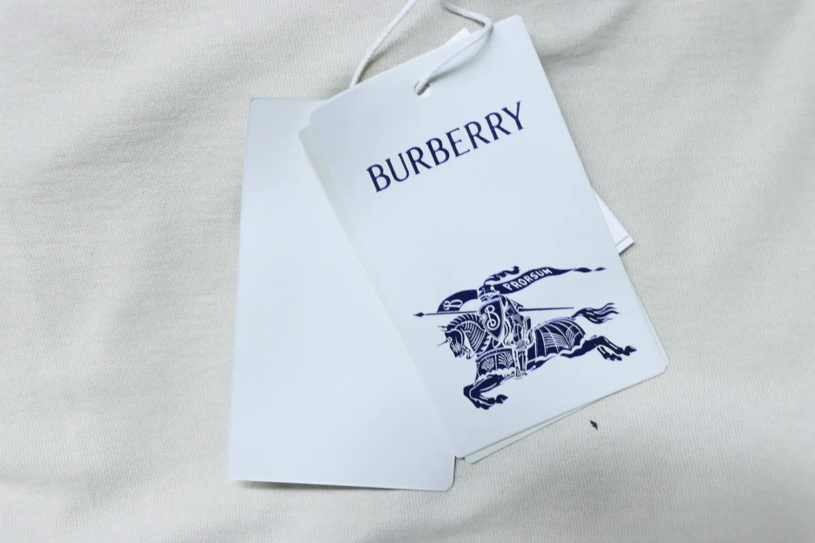 BBR Blaues besticktes Kurzarmshirt – Bild 9