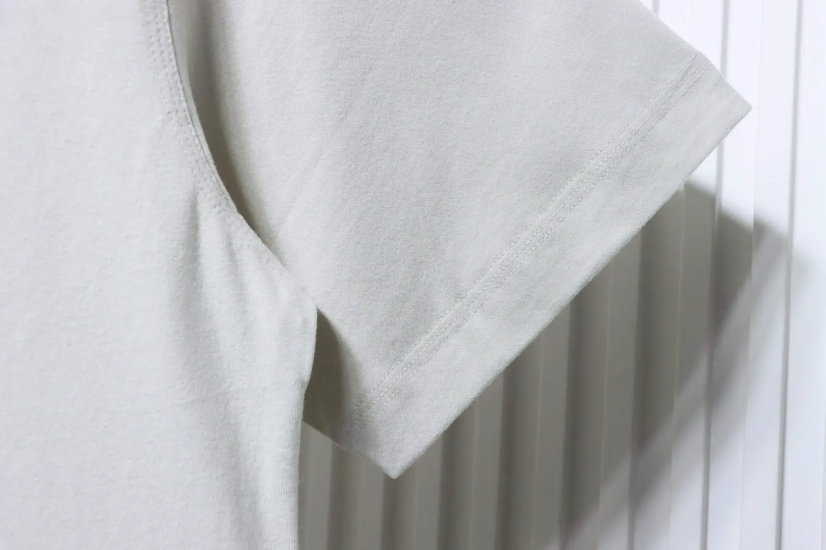 BBR Blaues besticktes Kurzarmshirt – Bild 6